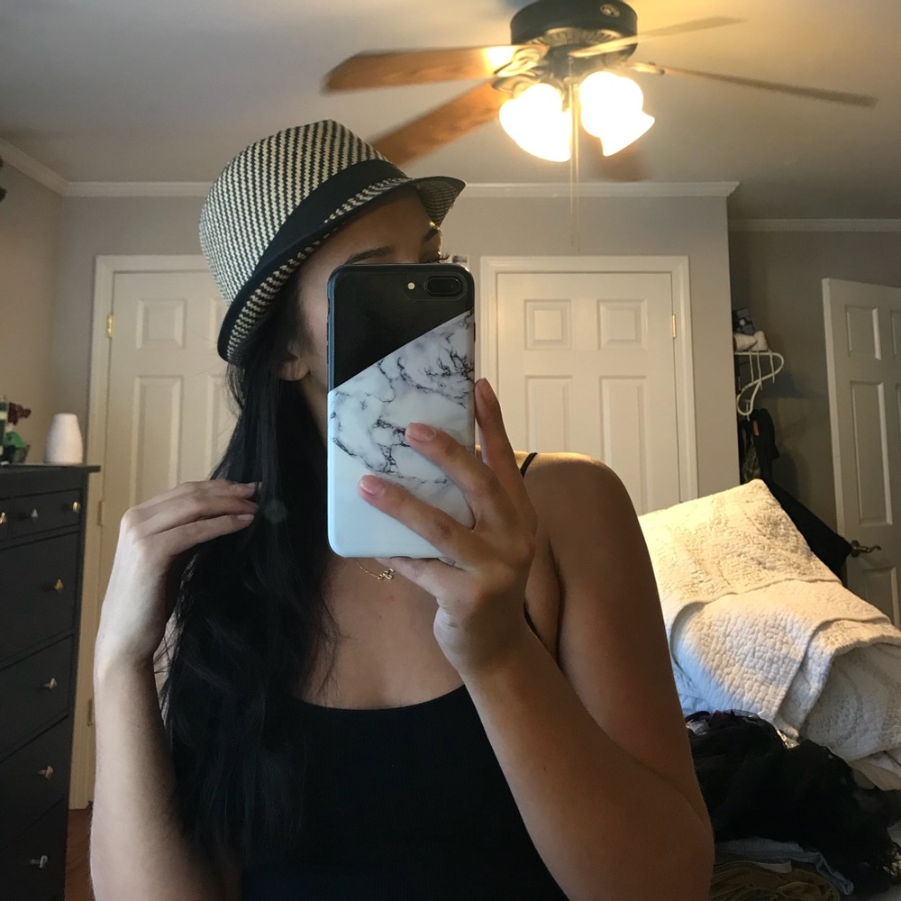 Weaved fedora hat - Picture 4 of 4